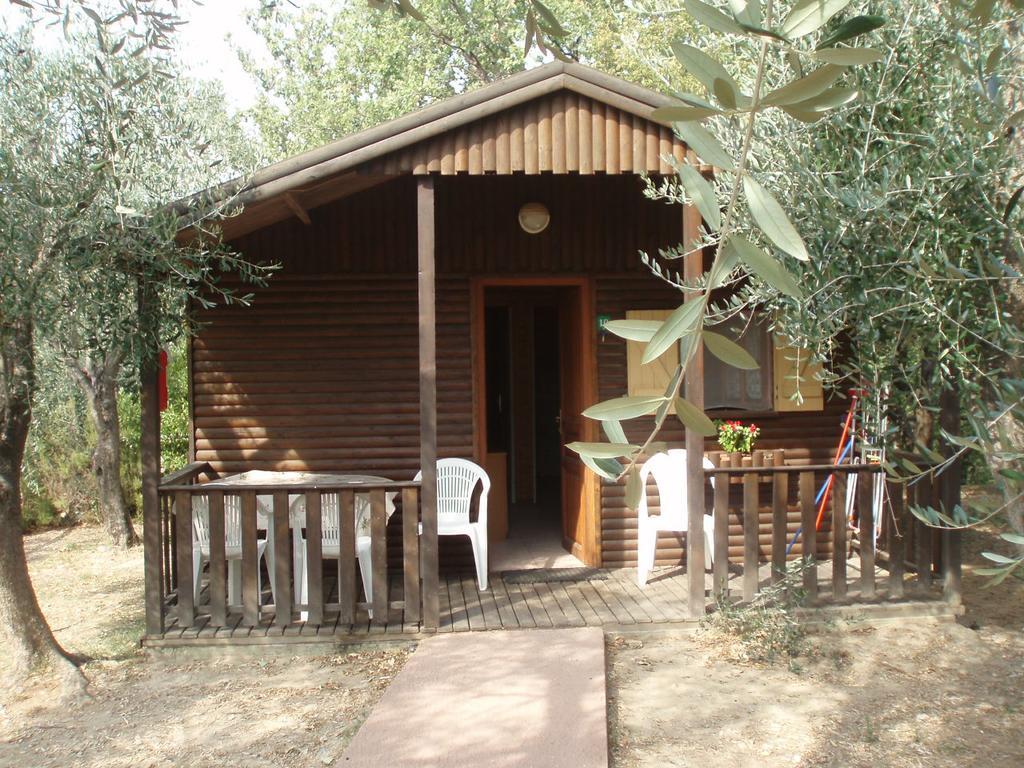 Caravelle Camping Village Ceriale Buitenkant foto