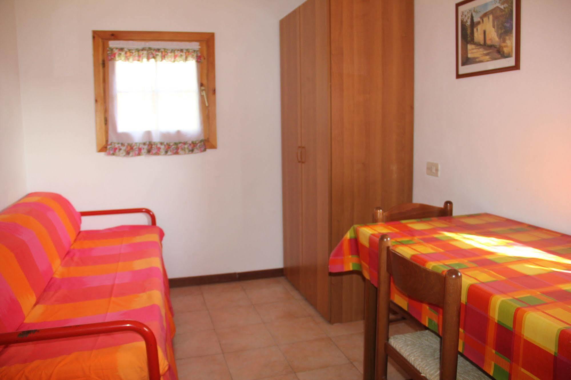 Caravelle Camping Village Ceriale Buitenkant foto
